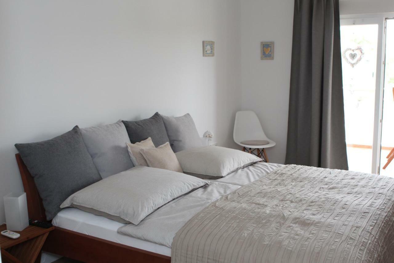 Apartments Mirela ヴォディツェ エクステリア 写真